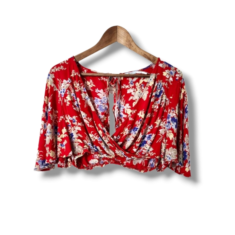 Kimchi Blue Floral Flutter Butterfly Sleeve Faux Wrap Crop Top | Small